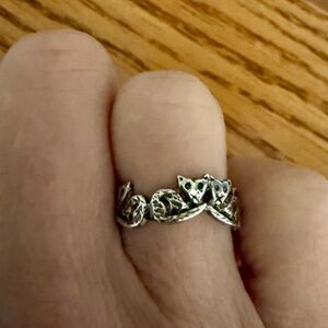 Silver Cat Ring